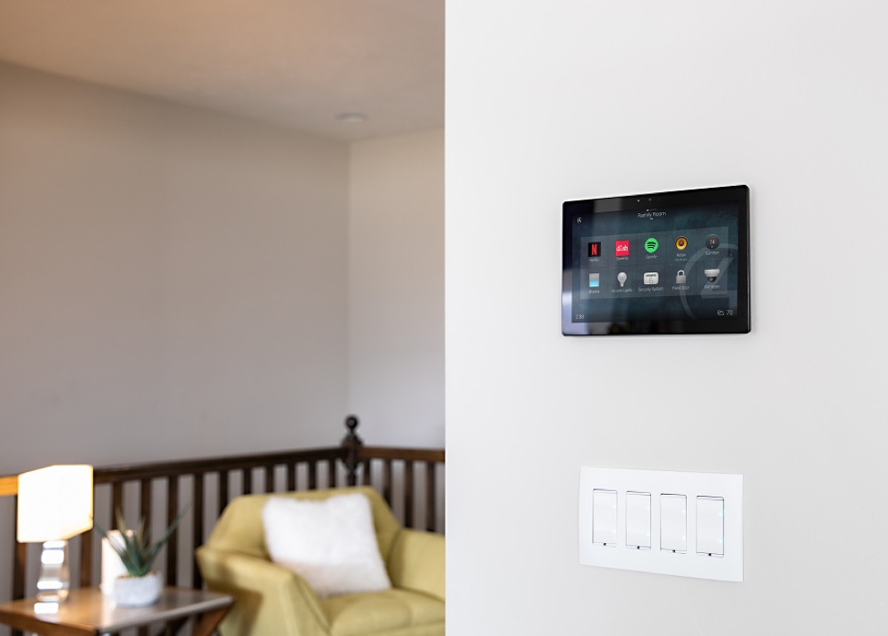 2-reasons-to-use-control4-as-your-smart-home-system_25ef36c4745f6be96b5d2c444aa2d199