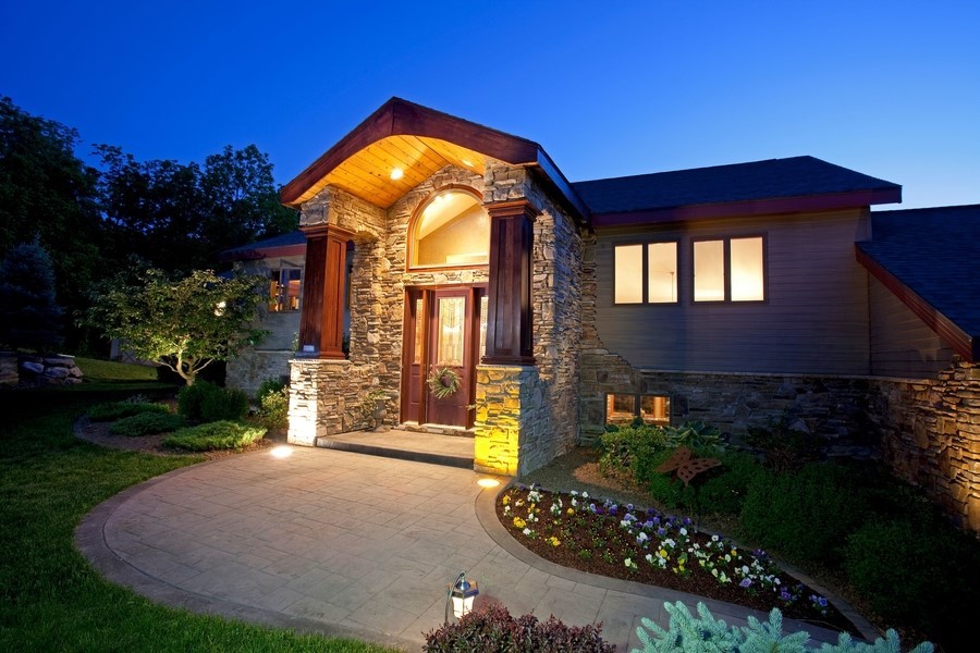 what-are-the-benefits-of-landscape-lighting_93681afd8a2d3e10af13c8e31a317822