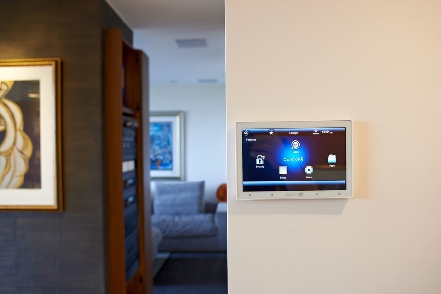 a-control4-dealer-makes-integrating-smart-technology-a-breeze_10aeefd51cdf64d906e63bf4781433cf