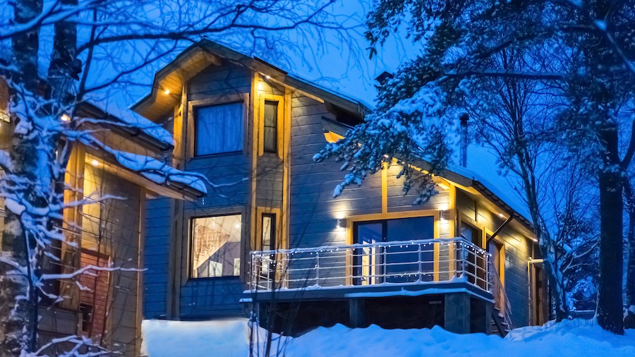 save-money-this-winter-with-motorized-blinds_365abf788c0accbe48e07268b224a405