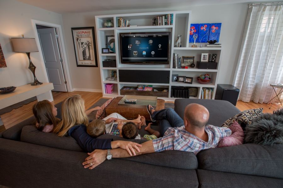 home-automation-technology-that-makes-life-easier_316e7085dfe42e4df7afcd5f00d88ef9