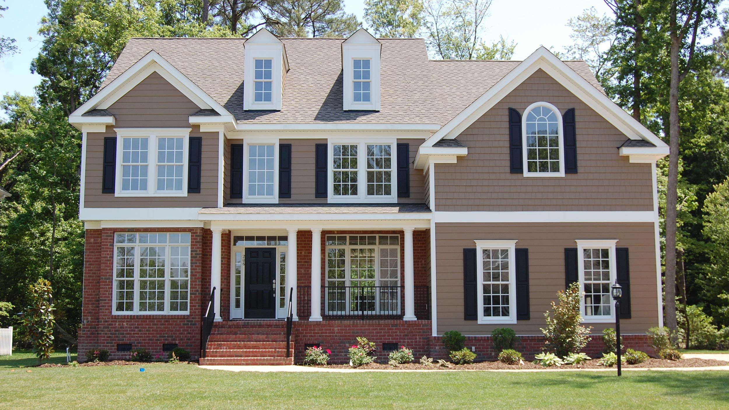 Landscape / garden outside house